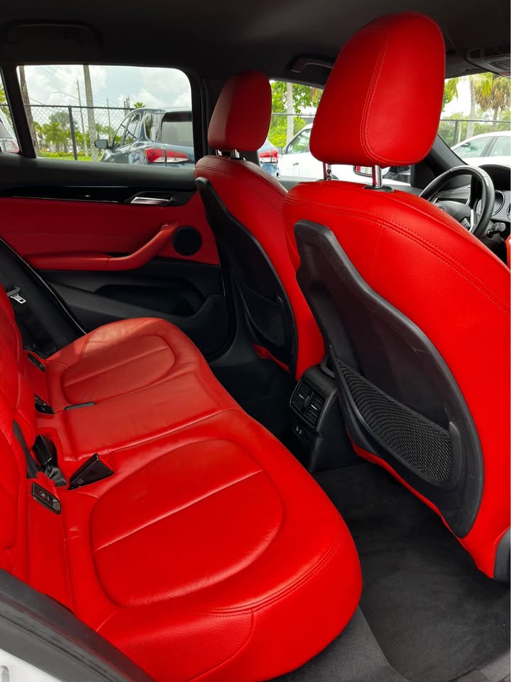 2018 BMW X2 — photo 13
