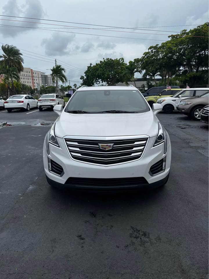 2018 Cadillac XT5 — photo 3