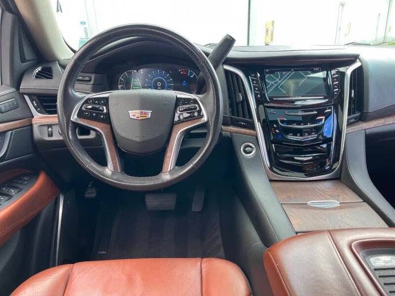 2020 Cadillac Escalade — photo 4
