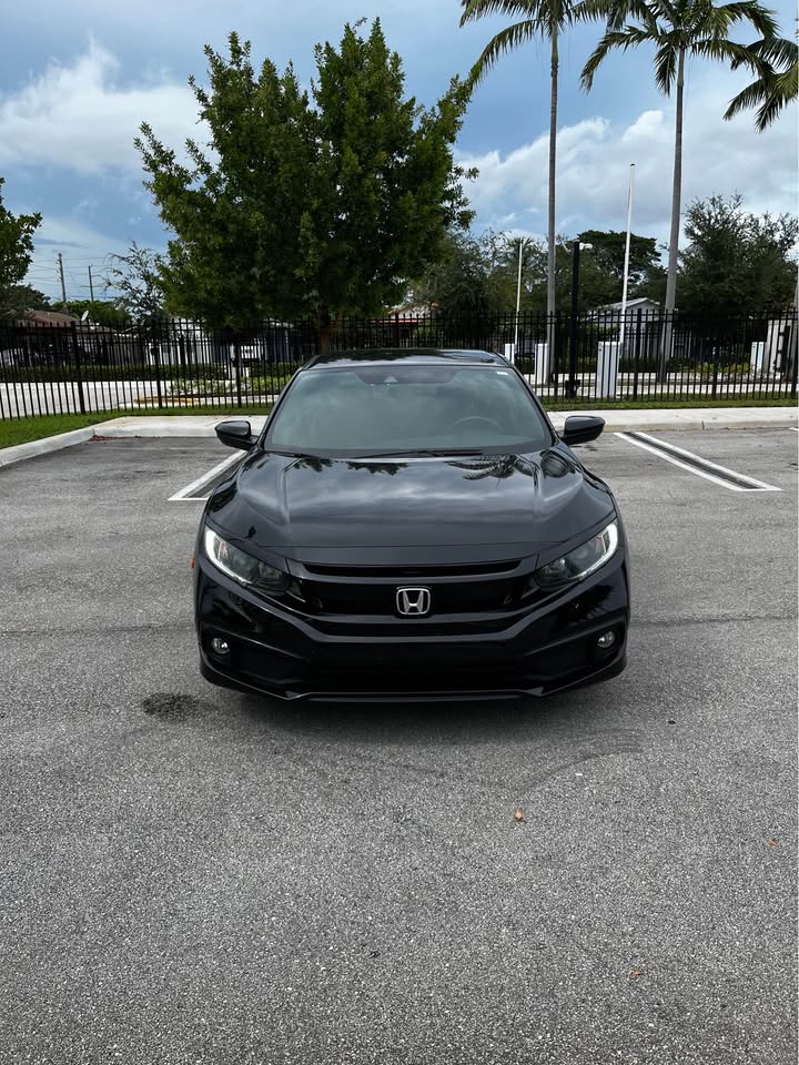 2021 Honda Civic — photo 2