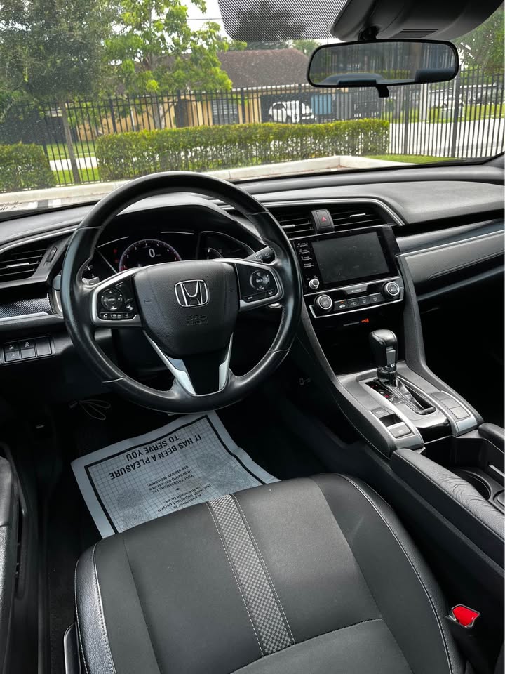 2021 Honda Civic — photo 8
