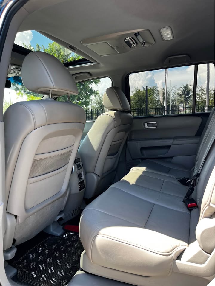 2011 Honda Pilot — photo 11