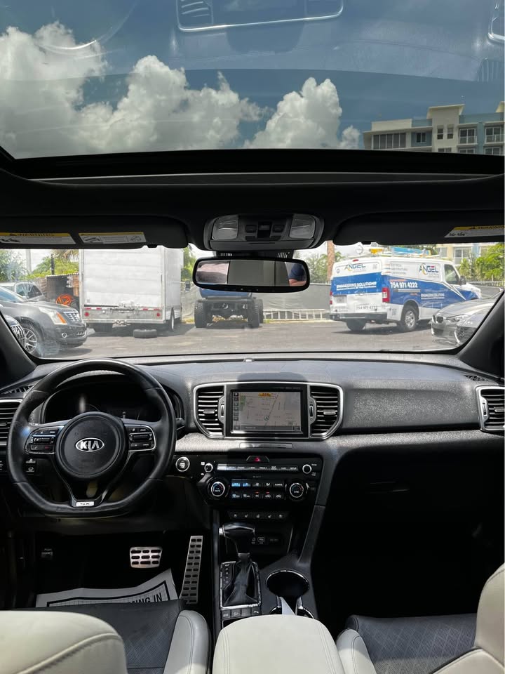 2017 Kia Sportage — photo 9
