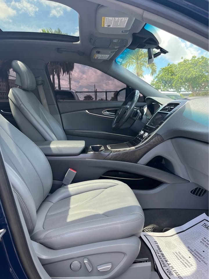 2019 Lincoln Nautilus — photo 11