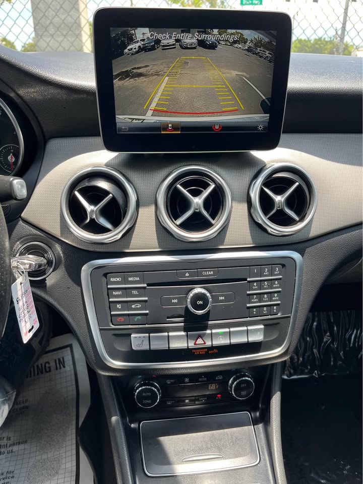 2018 Mercedes-Benz GLA 250 — photo 10