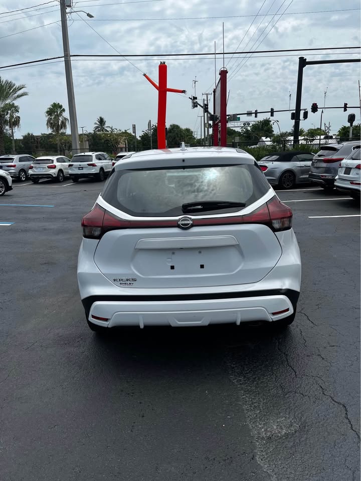 2022 Nissan Kicks — photo 5