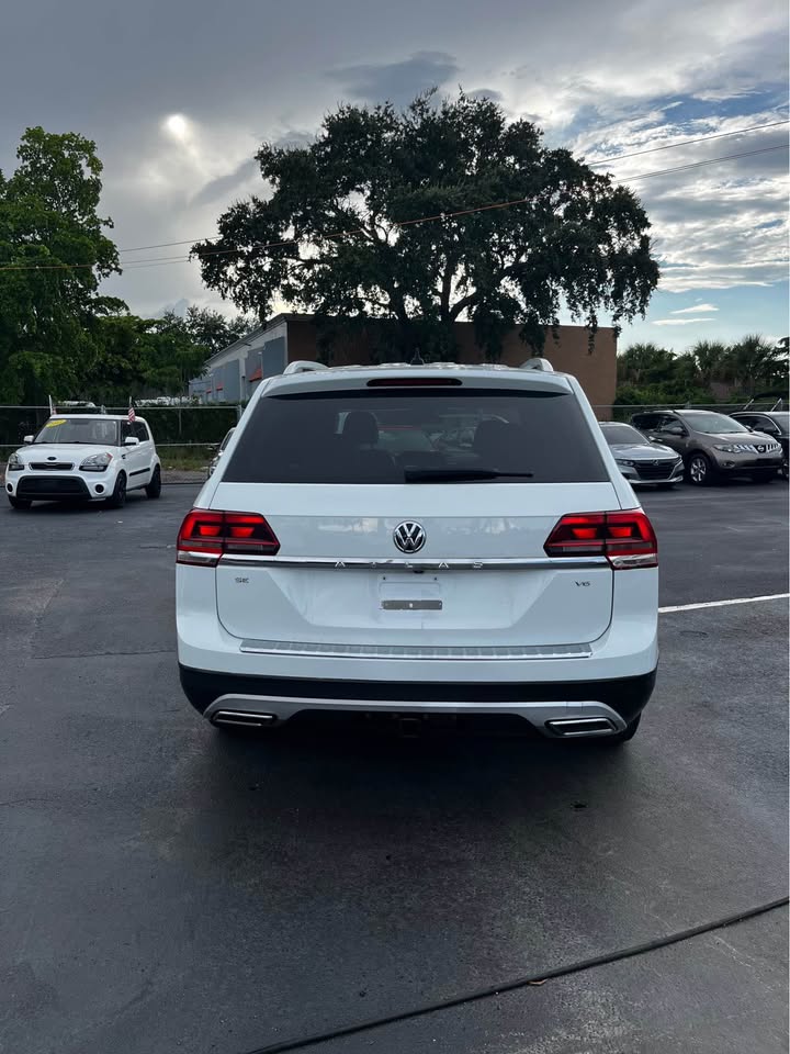 2018 Volkswagen Atlas — photo 6