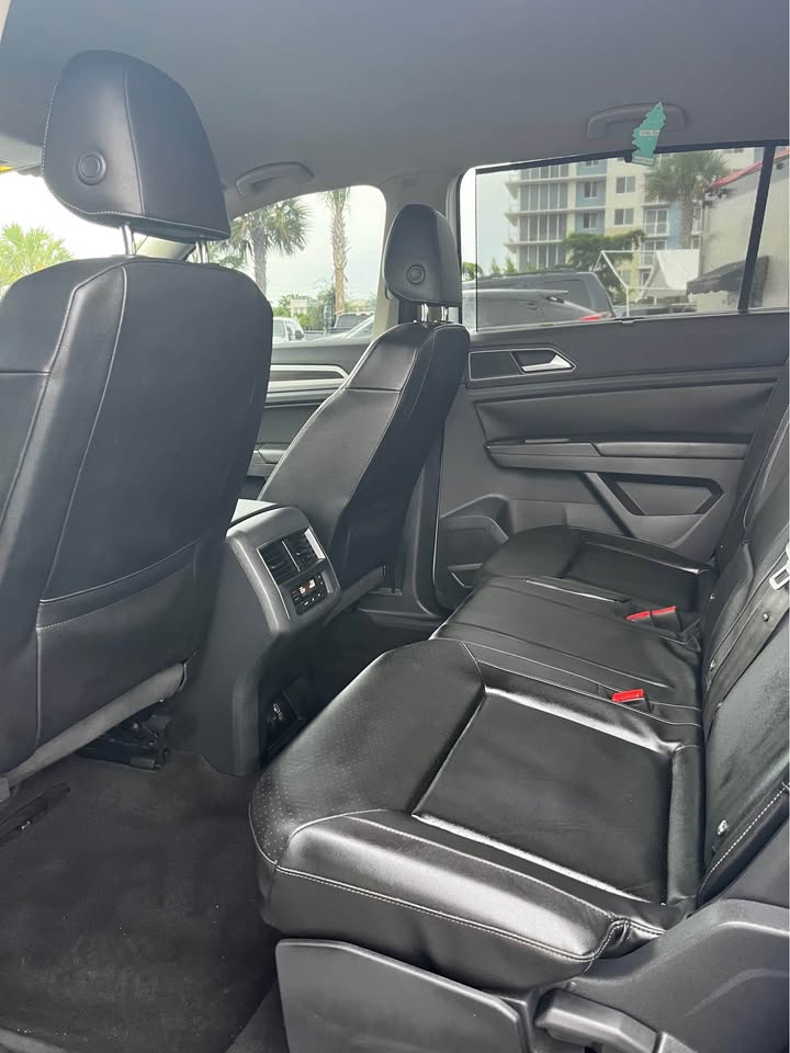 2018 Volkswagen Atlas — photo 9