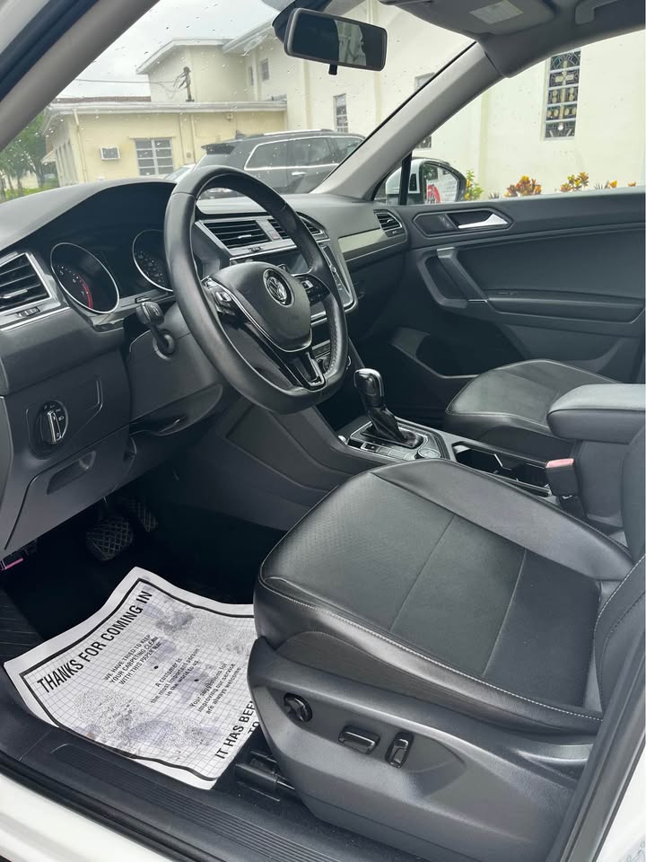 2020 Volkswagen Tiguan — photo 5